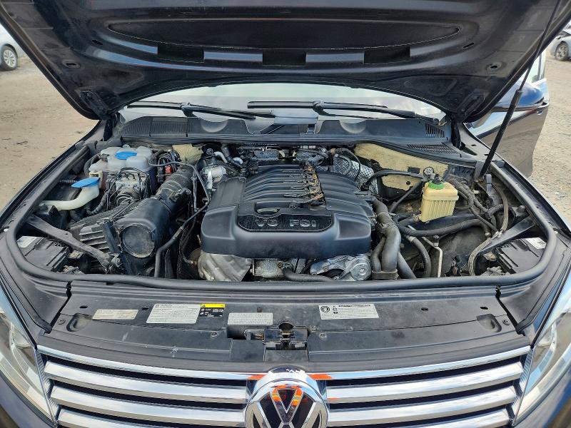 2015 Volkswagen Touareg მანქანა იყიდება აუქციონზე, vin: WVGEF9BPXFD006811, აუქციონის ნომერი: 67194886