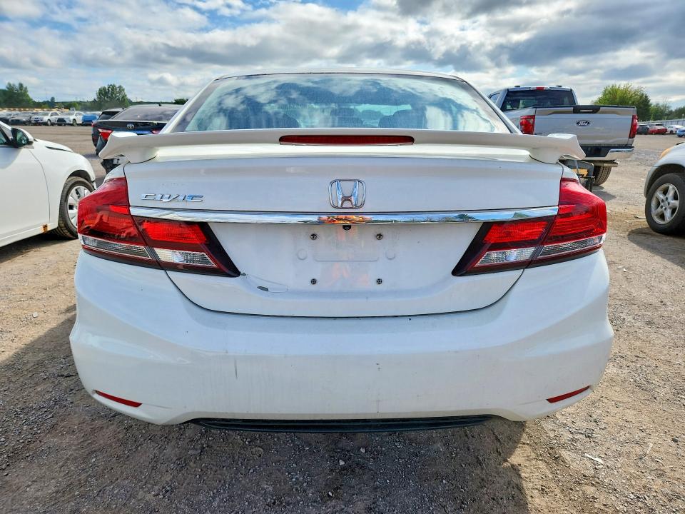 Продажа на аукционе авто 2015 Honda Civic, vin: 2HGFB2F56FH037210, номер лота: 62234396