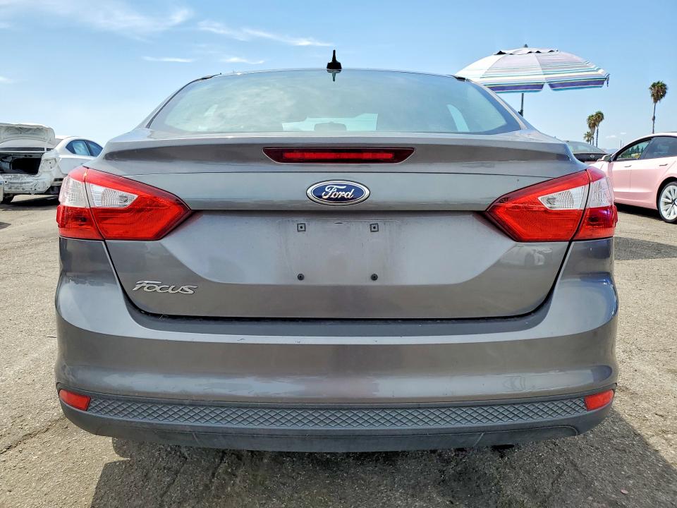 2014 Ford Focus მანქანა იყიდება აუქციონზე, vin: 1FADP3E20EL442684, აუქციონის ნომერი: 65042006
