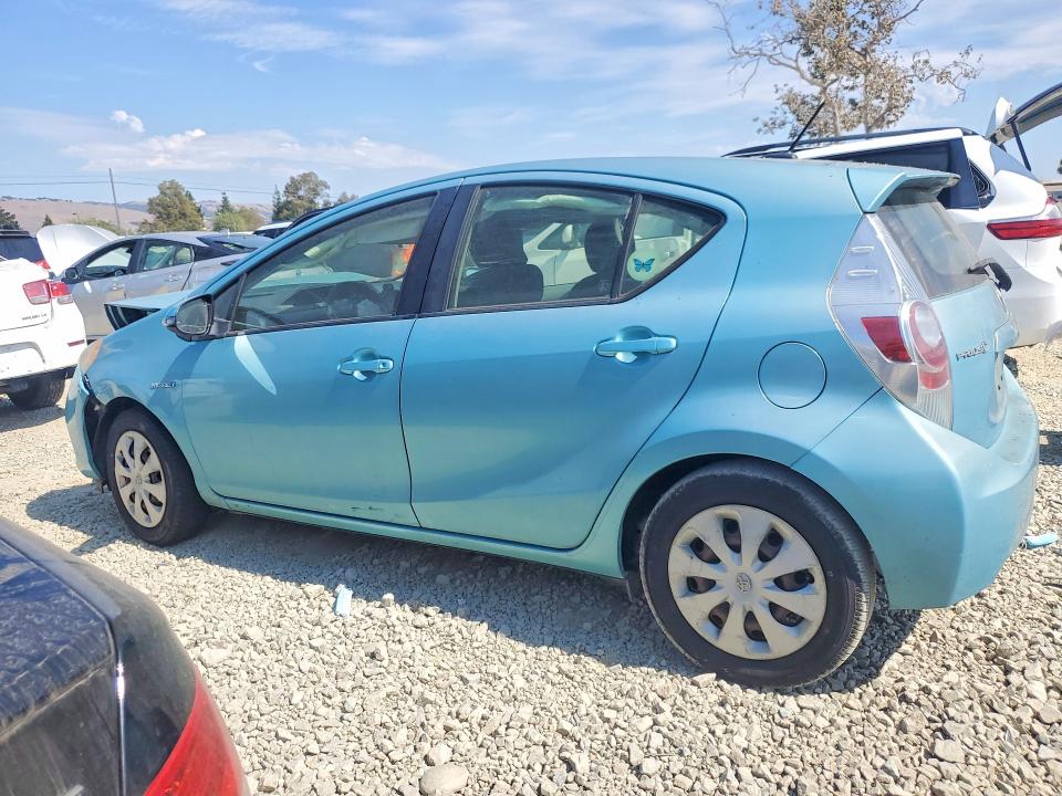 Продажа на аукционе авто 2013 Toyota Prius C, vin: JTDKDTB33D1054799, номер лота: 65128226