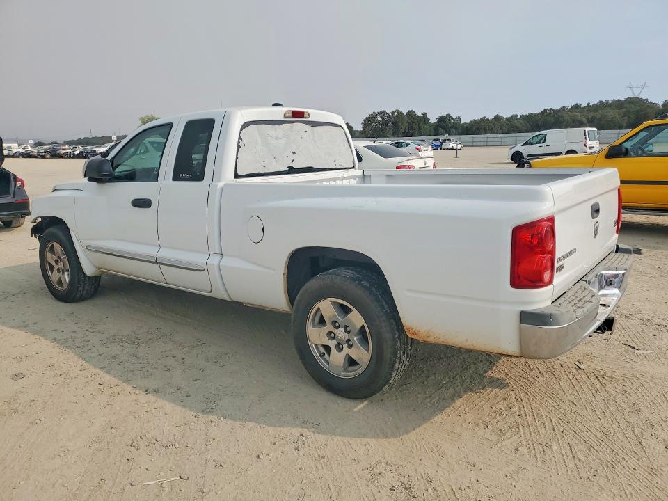 67223486 :رقم المزاد ، 1D7HE52N25S256412 vin ، 2005 Dodge Dakota مزاد بيع
