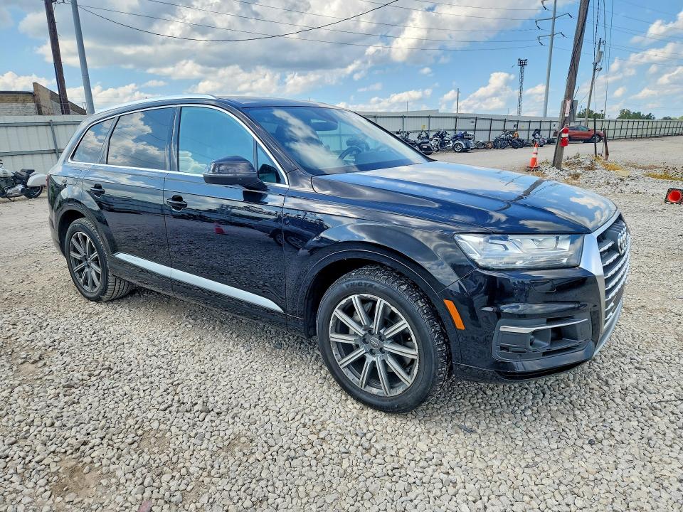 Aukcja sprzedaży 2017 Audi Q7, vin: WA1VAAF74HD058334, numer aukcji: 67132156