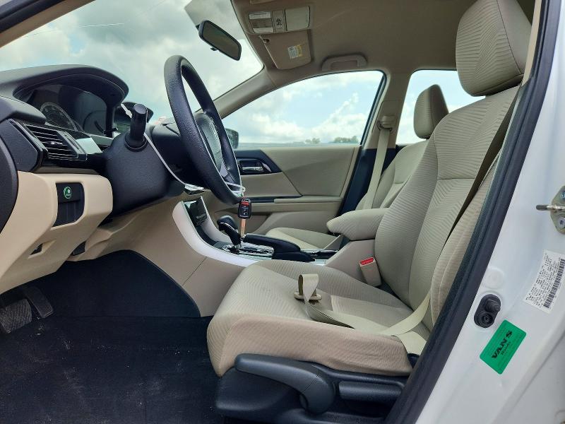 64386496 :رقم المزاد ، 1HGCR2F32HA012710 vin ، 2017 Honda Accord مزاد بيع