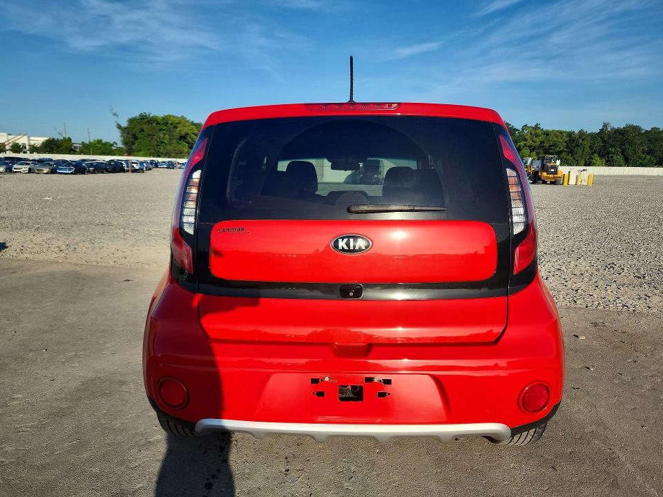 Продаж на аукціоні авто 2017 Kia Soul, vin: KNDJP3A56H7424104, номер лоту: 64832156