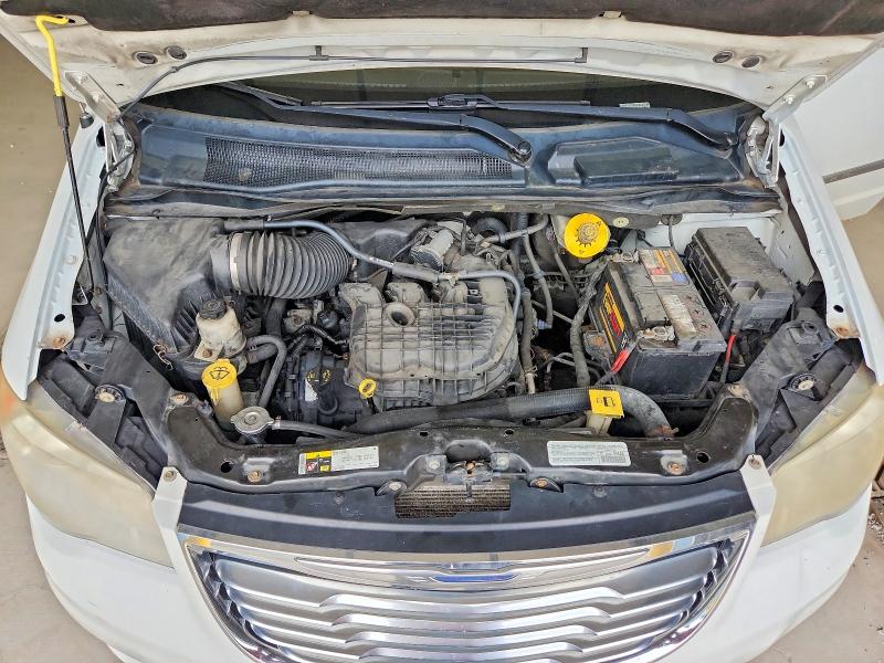 65017806 :رقم المزاد ، 2C4RC1BG1ER444290 vin ، 2014 Chrysler Town & Country مزاد بيع