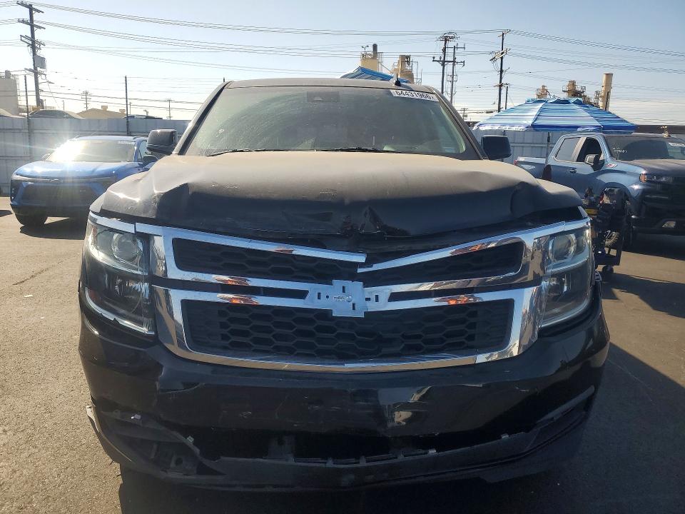 Продаж на аукціоні авто 2019 Chevrolet Suburban, vin: 1GNSCHKC3KR124646, номер лоту: 64431966