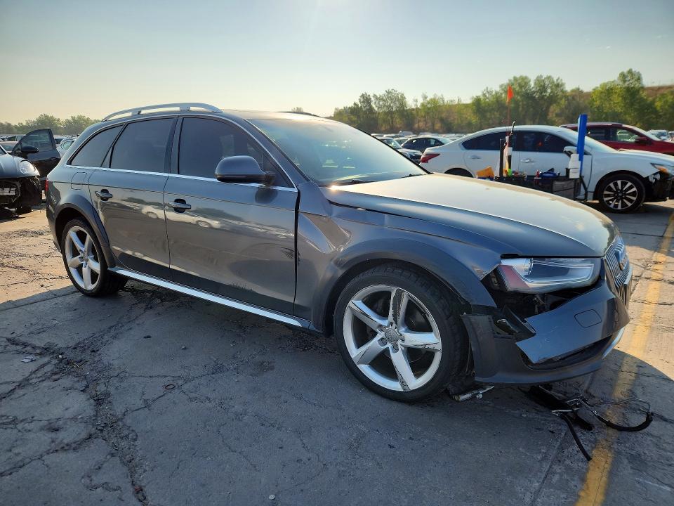 63496986 :رقم المزاد ، WA1UFAFL6FA111415 vin ، 2015 Audi A4 Allroad مزاد بيع
