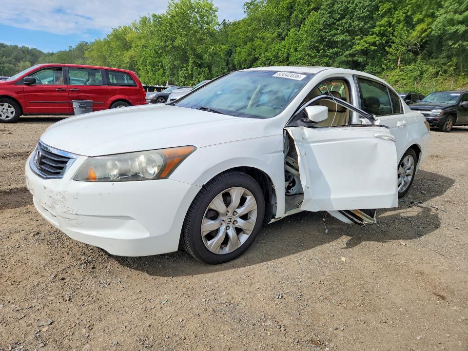 63042036 :رقم المزاد ، 1HGCP2F84AA104697 vin ، 2010 Honda Accord مزاد بيع