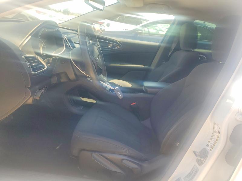 64426996 :رقم المزاد ، 1C3CCCAB9FN741172 vin ، 2015 Chrysler 200 مزاد بيع