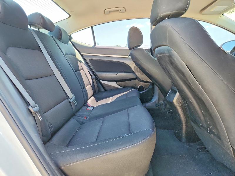 62273866 :رقم المزاد ، 5NPD84LF6JH215842 vin ، 2018 Hyundai Elantra مزاد بيع