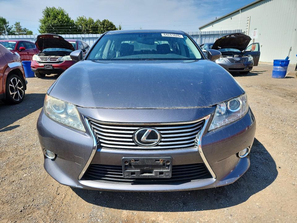 Продажа на аукционе авто 2013 Lexus Es, vin: JTHBK1GG1D2007429, номер лота: 64241626