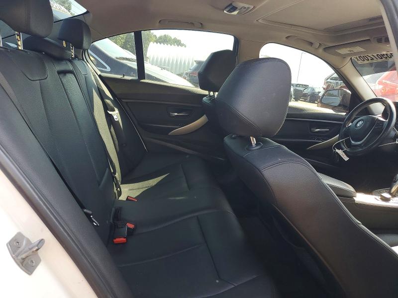 Продаж на аукціоні авто 2017 Bmw 320, vin: WBA8E1G59HNU14479, номер лоту: 63987266