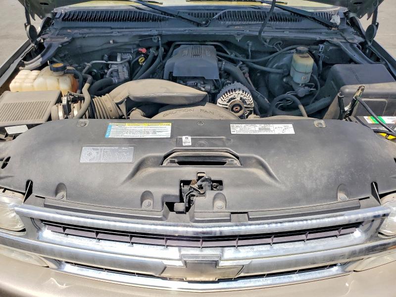 Продажа на аукционе авто 2000 Chevrolet Suburban, vin: 3GNFK16T9YG139828, номер лота: 65566276