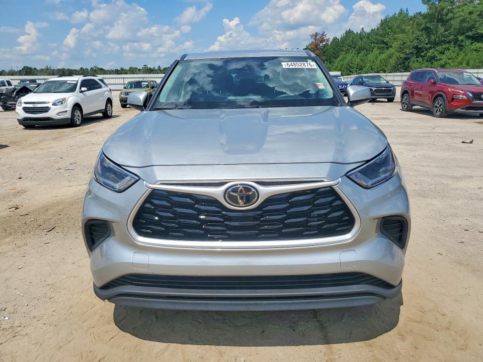 Продажа на аукционе авто 2021 Toyota Highlander, vin: 5TDCZRAH8MS070389, номер лота: 64852876