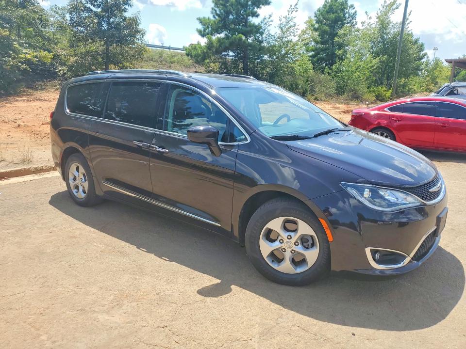 Aukcja sprzedaży 2017 Chrysler Pacifica, vin: 2C4RC1EG0HR764068, numer aukcji: 65873646