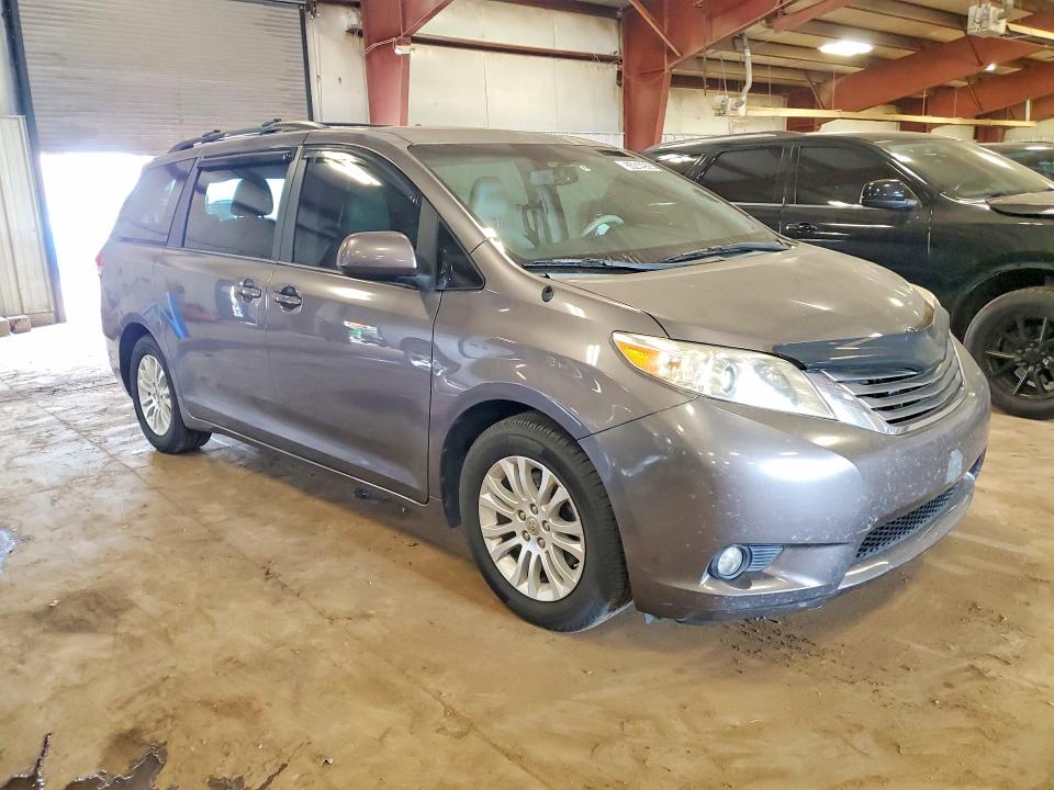 Продажа на аукционе авто 2014 Toyota Sienna, vin: 5TDYK3DC5ES490541, номер лота: 65214906