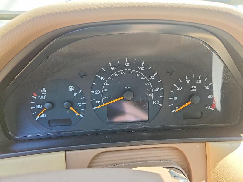 65911746 :رقم المزاد ، WDBJF65J81B244409 vin ، 2001 Mercedes-benz E مزاد بيع