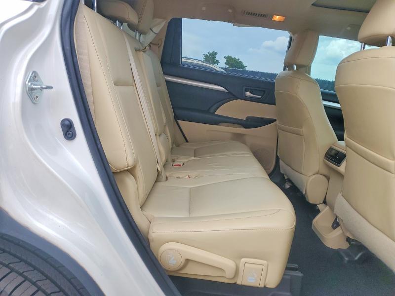 2015 Toyota Highlander მანქანა იყიდება აუქციონზე, vin: 5TDKKRFH6FS045096, აუქციონის ნომერი: 64226446