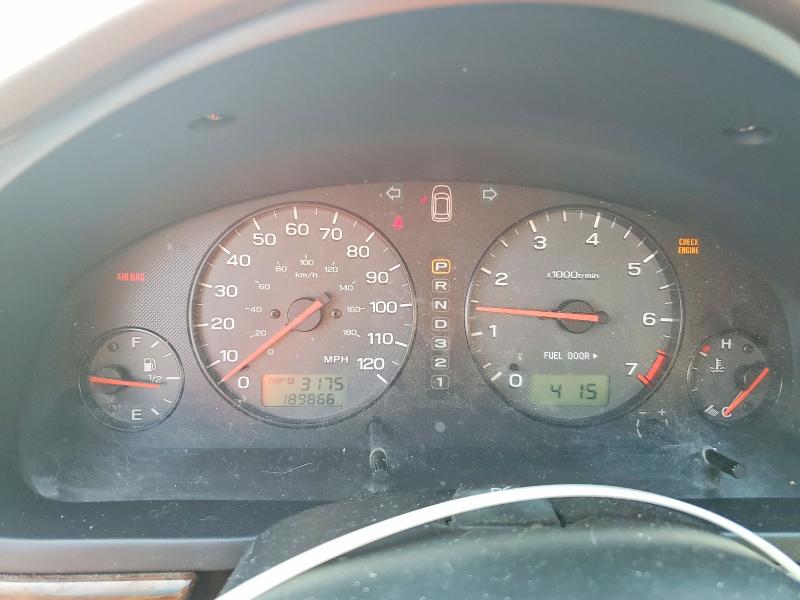 2001 Subaru Legacy მანქანა იყიდება აუქციონზე, vin: 4S3BH806117649044, აუქციონის ნომერი: 63843936