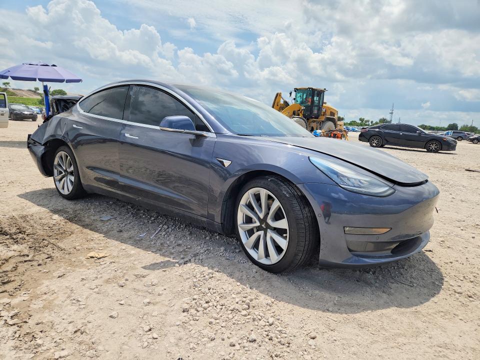 2020 Tesla Model 3 მანქანა იყიდება აუქციონზე, vin: 5YJ3E1EBXLF650913, აუქციონის ნომერი: 65147066
