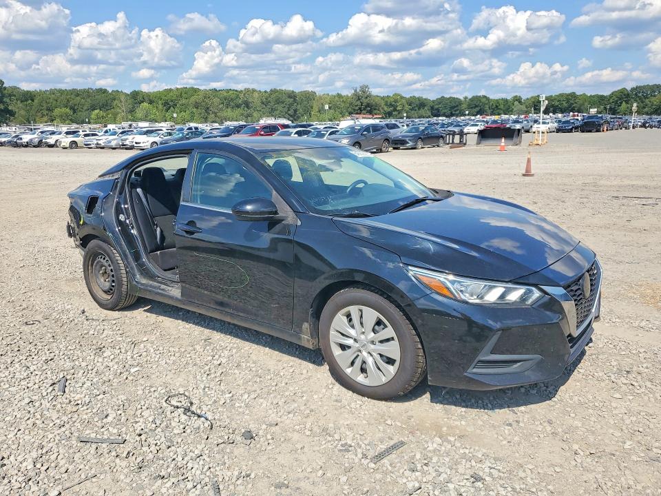 64580826 :رقم المزاد ، 3N1AB8BV5NY278639 vin ، 2022 Nissan Sentra مزاد بيع