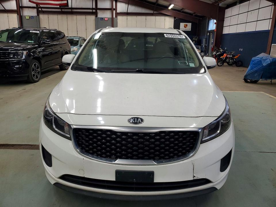 Продаж на аукціоні авто 2016 Kia Sedona, vin: KNDMB5C14G6114359, номер лоту: 62950076