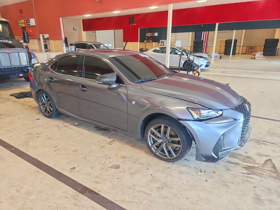 65149826 :رقم المزاد ، JTHC81D21K5036095 vin ، 2019 Lexus Is مزاد بيع