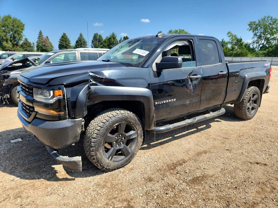 65757466 :رقم المزاد ، 1GCVKNEC5HZ406721 vin ، 2017 Chevrolet Silverado مزاد بيع