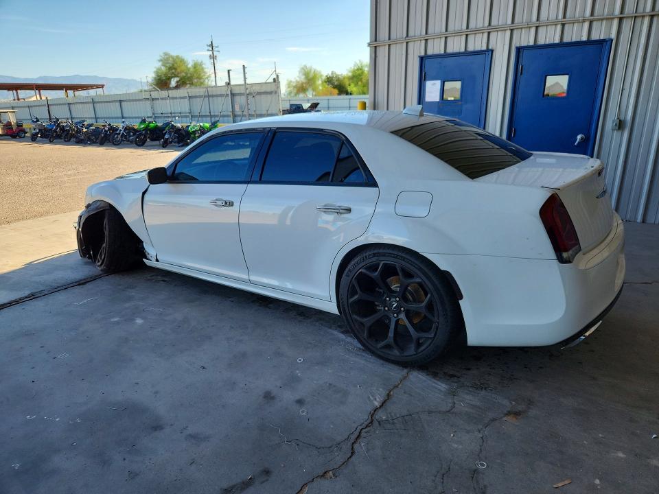 Aukcja sprzedaży 2017 Chrysler 300, vin: 2C3CCABG5HH526768, numer aukcji: 64655966
