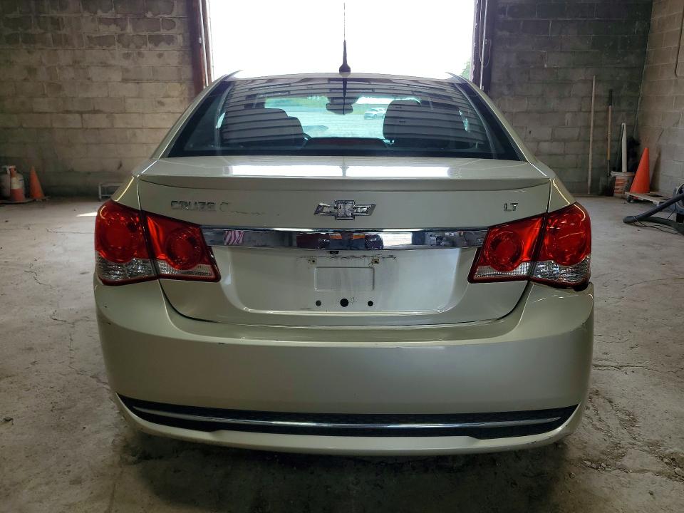 64554786 :رقم المزاد ، 1G1PC5SB2E7476839 vin ، 2014 Chevrolet Cruze مزاد بيع