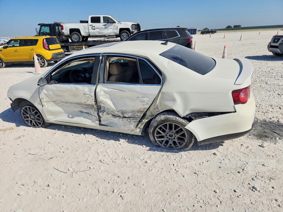 66064116 :رقم المزاد ، 3VWRM71KX8M168769 vin ، 2008 Volkswagen Jetta مزاد بيع