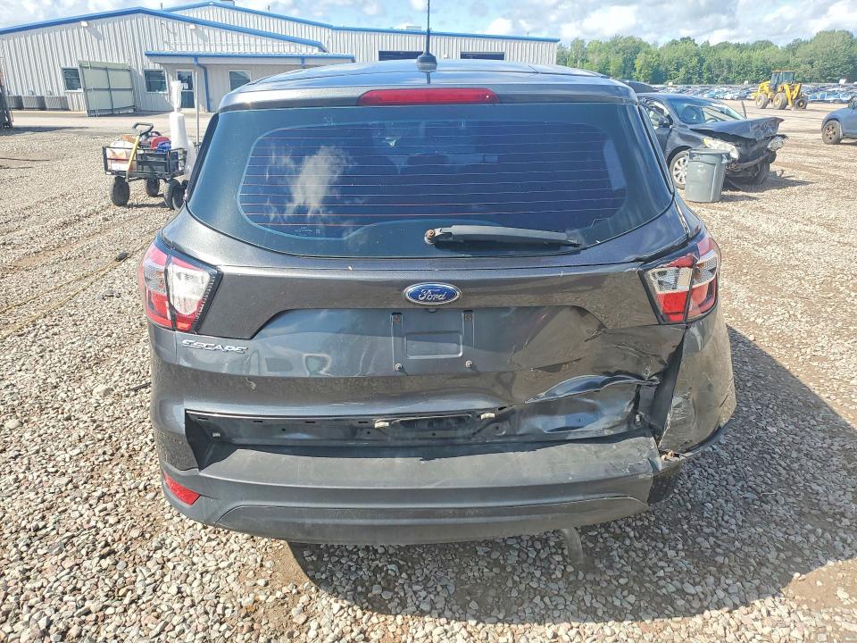 2017 Ford Escape მანქანა იყიდება აუქციონზე, vin: 1FMCU0F71HUE74240, აუქციონის ნომერი: 63653086