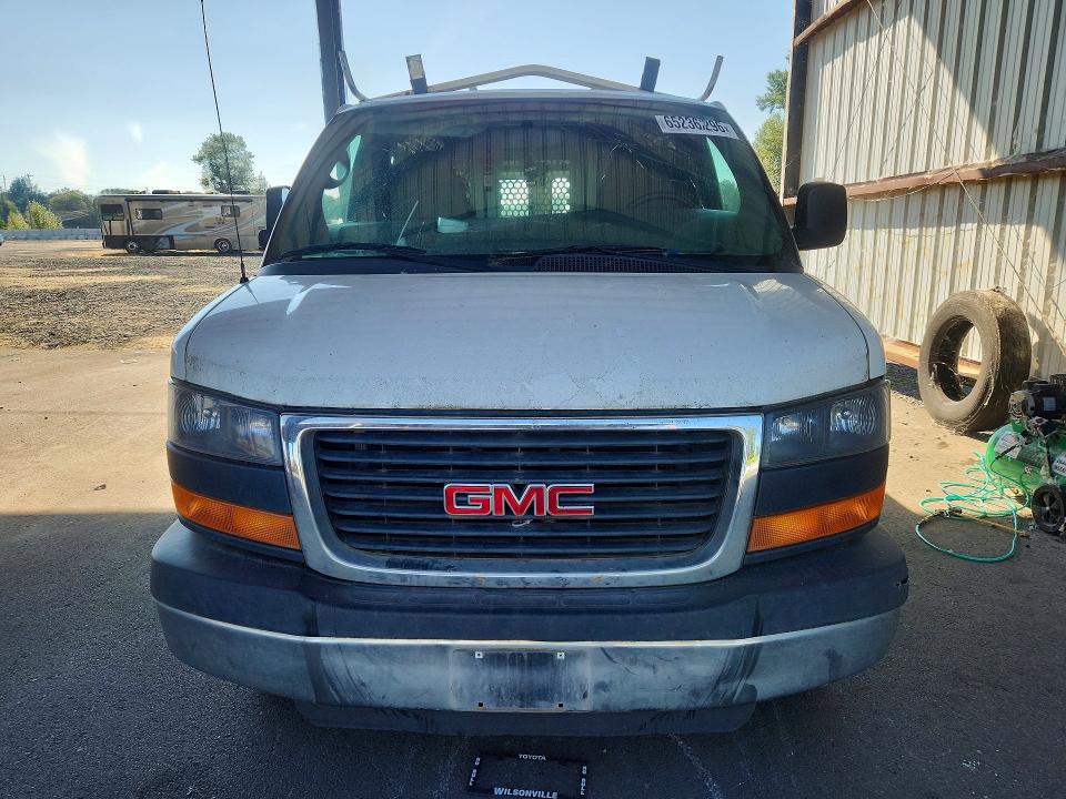 65236296 :رقم المزاد ، 1GTW7FCF4F1900413 vin ، 2015 Gmc Savana مزاد بيع