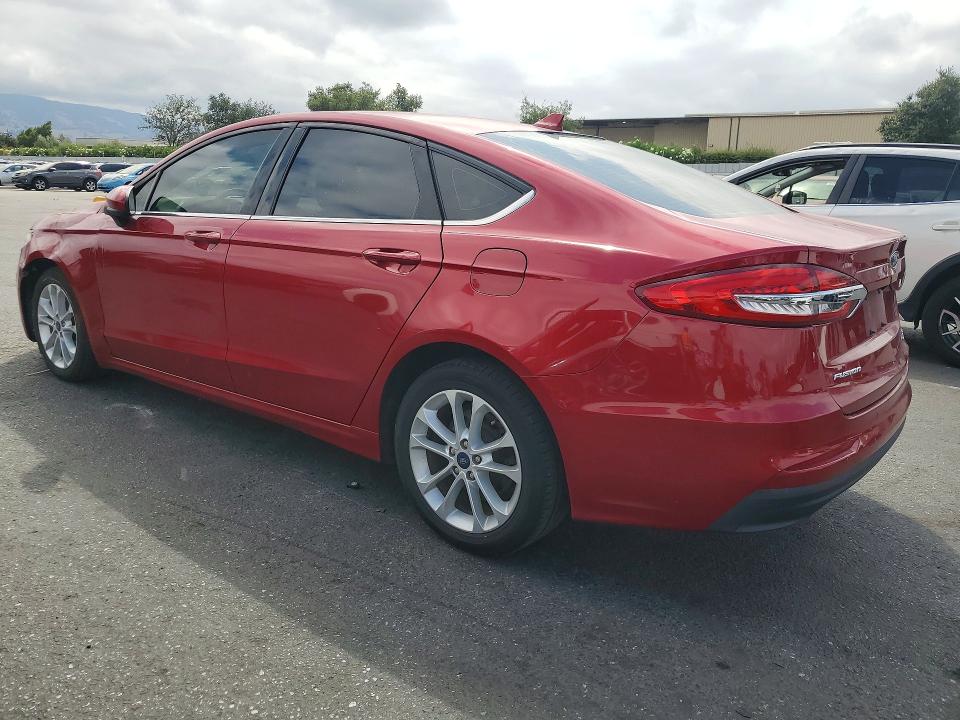 65193266 :رقم المزاد ، 3FA6P0LU5LR258674 vin ، 2020 Ford Fusion مزاد بيع