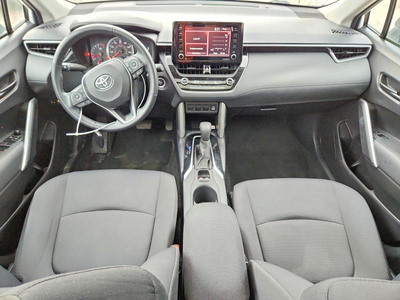 Продажа на аукционе авто 2022 Toyota Corolla Cross, vin: 7MUBAABGXNV008185, номер лота: 67061526