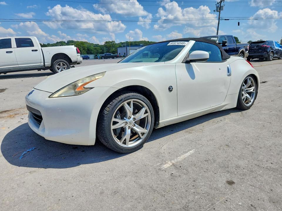 2010 Nissan 370z მანქანა იყიდება აუქციონზე, vin: JN1AZ4FH9AM300812, აუქციონის ნომერი: 66924046