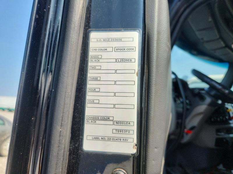 2015 Peterbilt 579 მანქანა იყიდება აუქციონზე, vin: 1XPBD49X2FD203606, აუქციონის ნომერი: 64461476