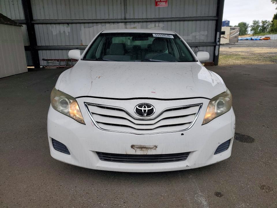2011 Toyota Camry მანქანა იყიდება აუქციონზე, vin: 4T4BF3EK2BR174216, აუქციონის ნომერი: 65550646