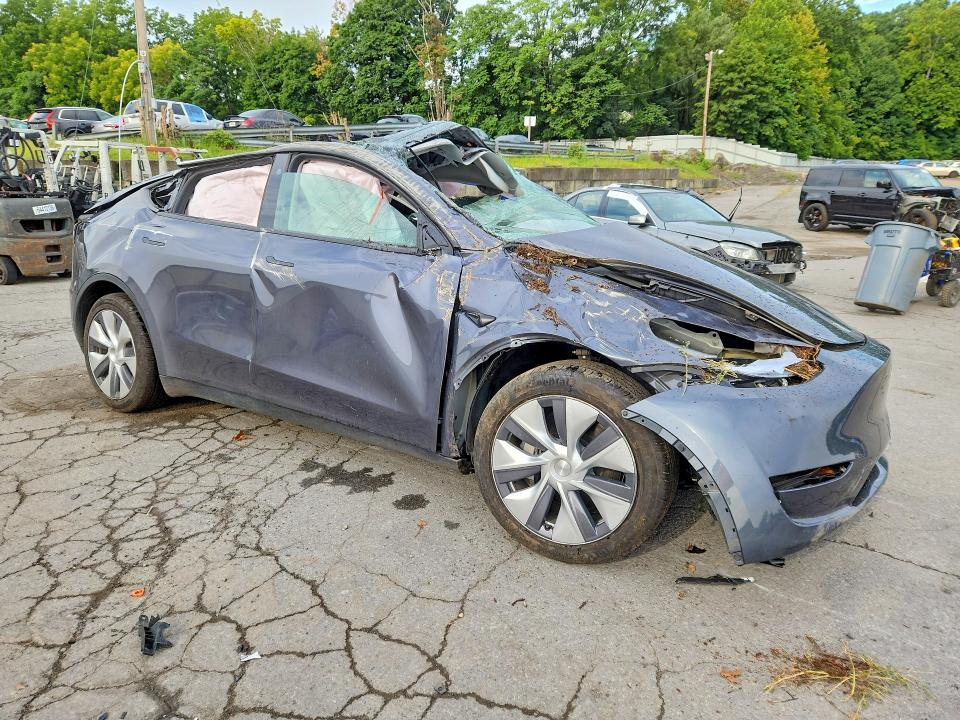 66779496 :رقم المزاد ، 7SAYGDEE8PF895052 vin ، 2023 Tesla Model Y مزاد بيع