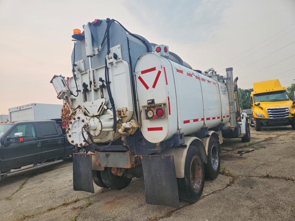 Продаж на аукціоні авто 2004 Sterling Truck Lt, vin: 2FZHATAK14AM34782, номер лоту: 62865796