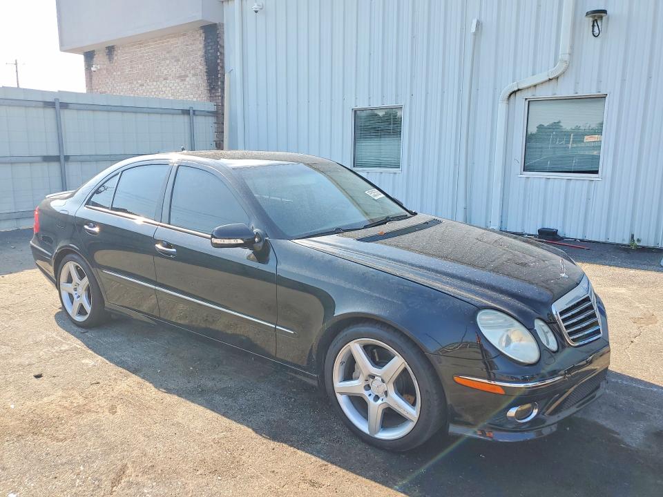 65085636 :رقم المزاد ، WDBUF56X19B390270 vin ، 2009 Mercedes-benz E مزاد بيع