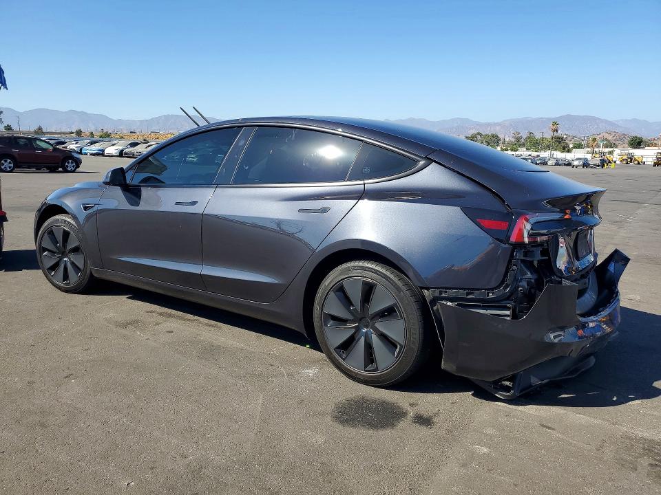 2025 Tesla Model 3 მანქანა იყიდება აუქციონზე, vin: 5YJ3E1EA9SF990625, აუქციონის ნომერი: 63778406