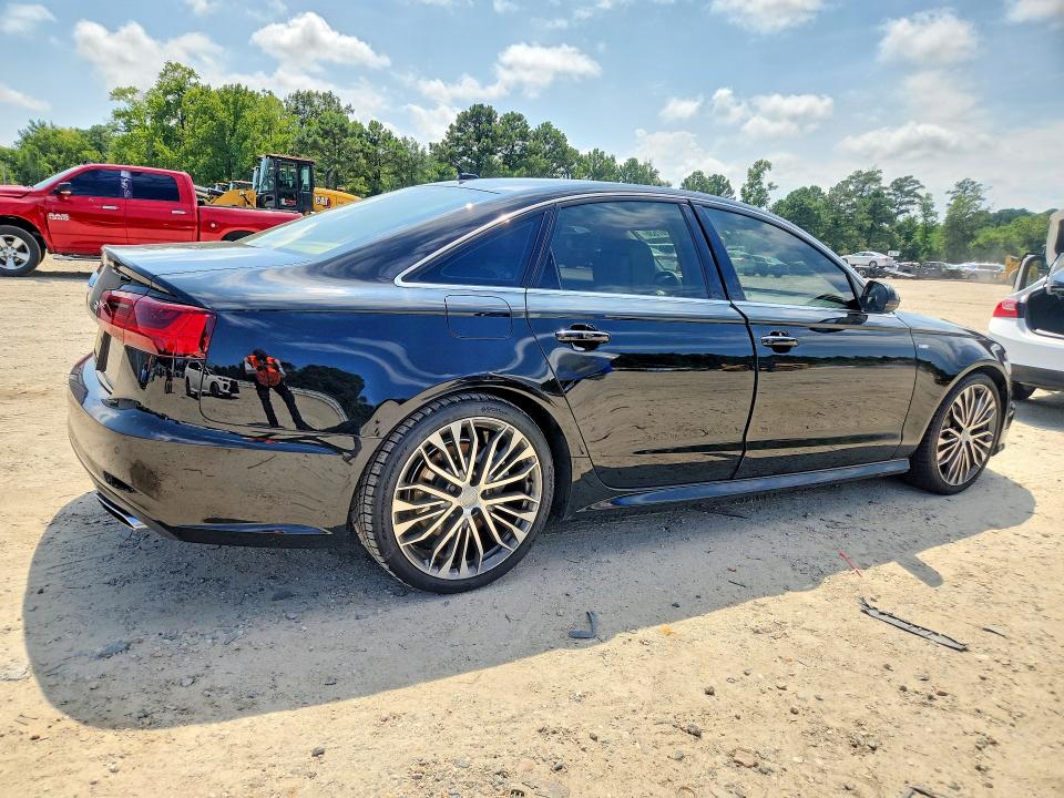 66207536 :رقم المزاد ، WAUC8AFC6HN125092 vin ، 2017 Audi A6 مزاد بيع