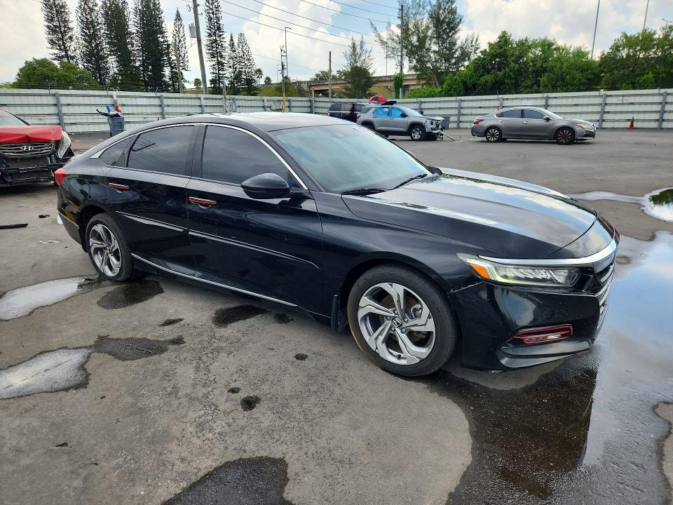 Aukcja sprzedaży 2018 Honda Accord, vin: 1HGCV1F59JA024771, numer aukcji: 65983646