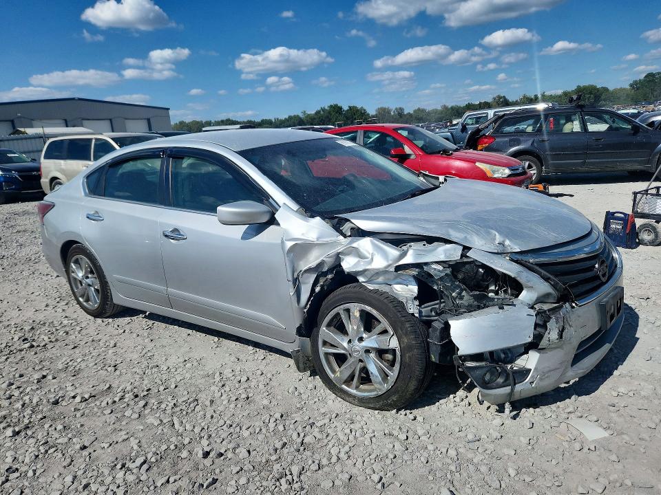 2015 Nissan Altima მანქანა იყიდება აუქციონზე, vin: 1N4AL3AP1FC282980, აუქციონის ნომერი: 66909026