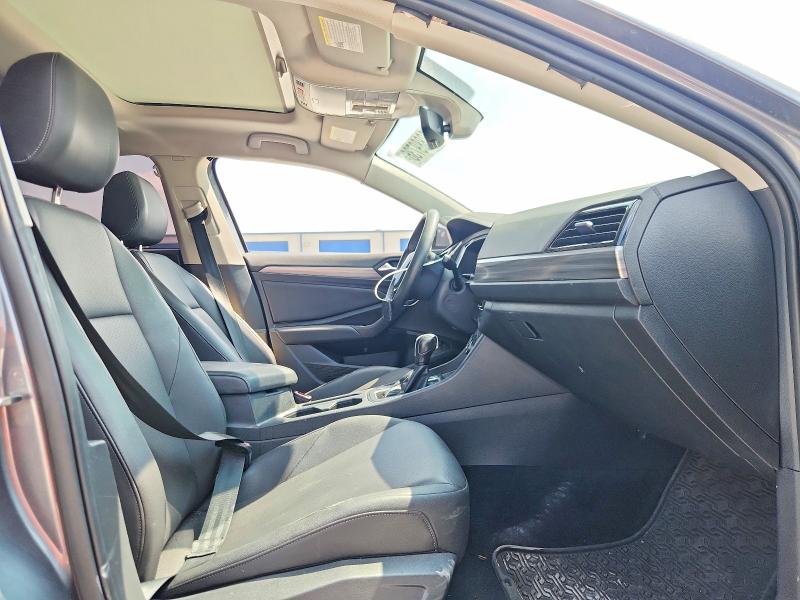 Продажа на аукционе авто 2020 Volkswagen Jetta, vin: 3VWE57BU0LM082911, номер лота: 63889736