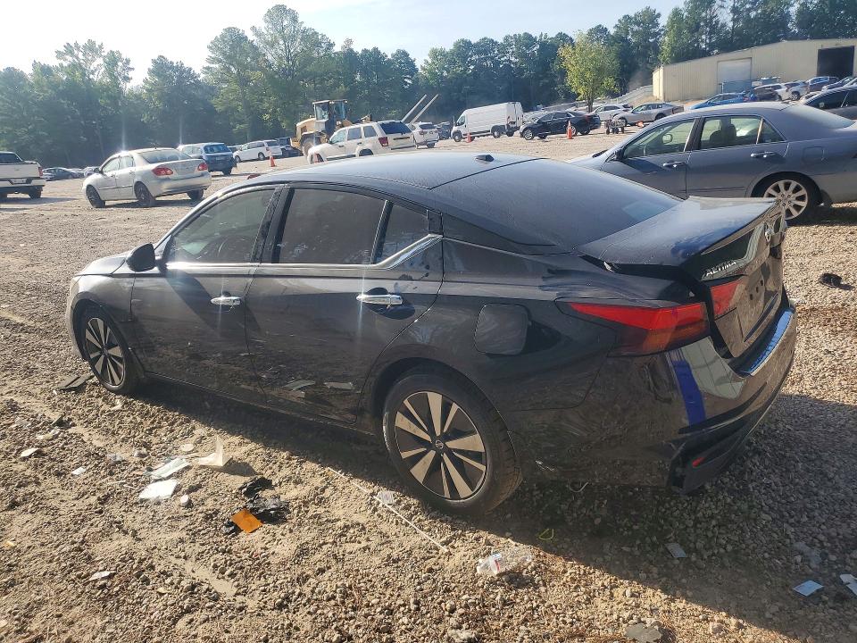 61152606 :رقم المزاد ، 1N4BL4DV4LC281712 vin ، 2020 Nissan Altima مزاد بيع