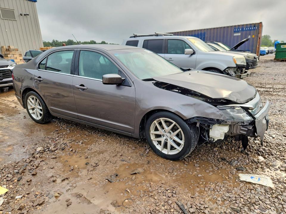 2011 Ford Fusion მანქანა იყიდება აუქციონზე, vin: 3FAHP0HAXBR120084, აუქციონის ნომერი: 64782516