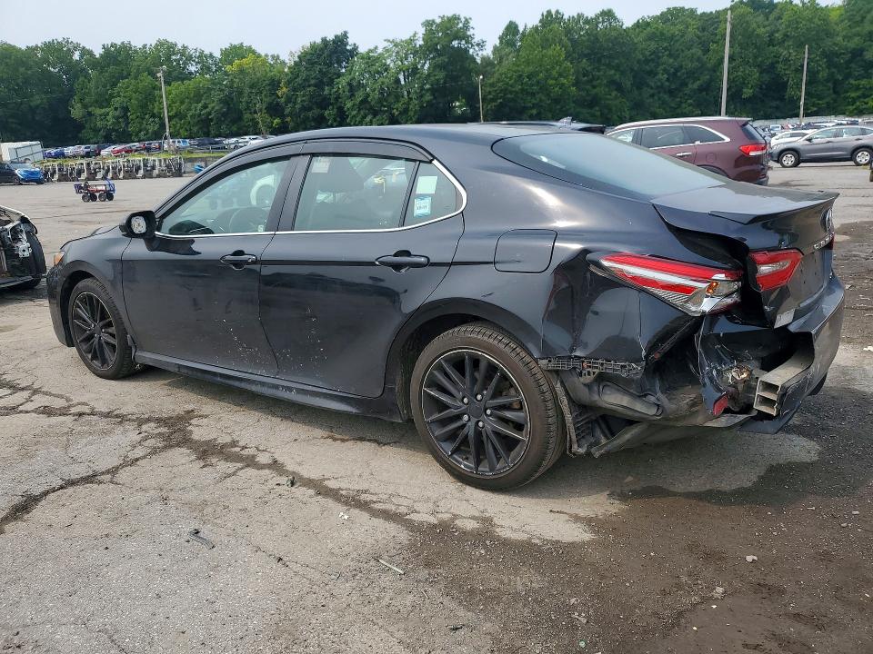 Продаж на аукціоні авто 2018 Toyota Camry, vin: 4T1B11HK4JU536246, номер лоту: 64767026