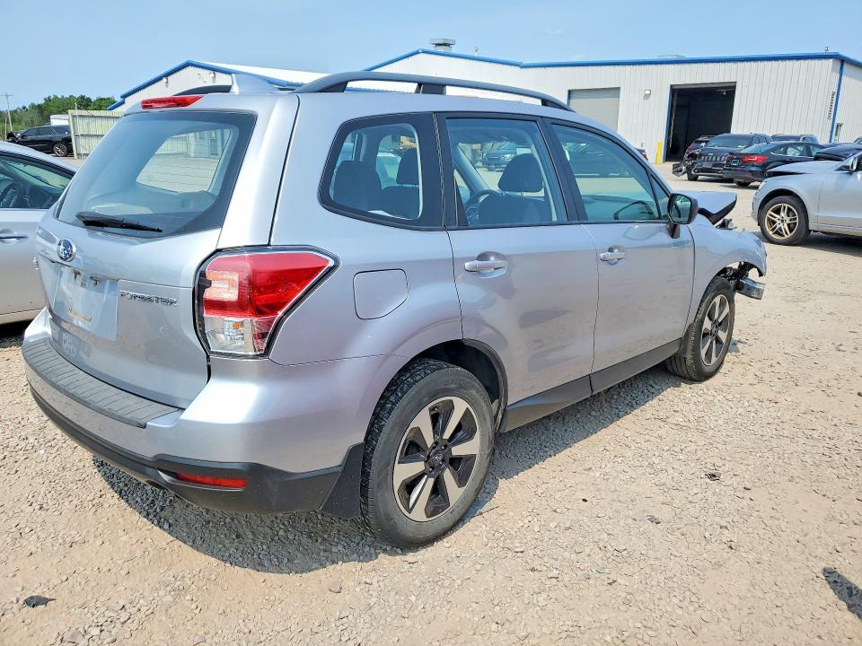Продаж на аукціоні авто 2018 Subaru Forester, vin: JF2SJABC6JH516015, номер лоту: 64405026